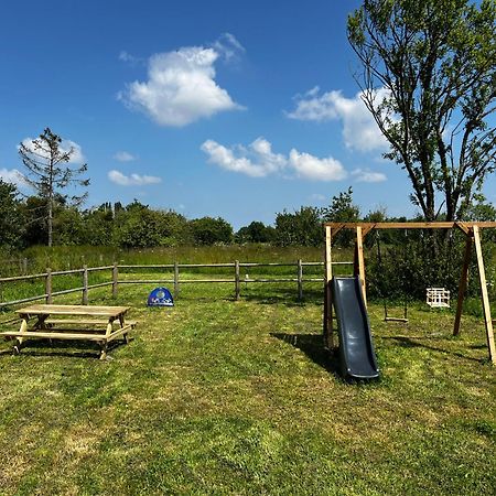 Domaine De La Ville Cherel, Maison A Colombage ปงตอร์ซง ภายนอก รูปภาพ